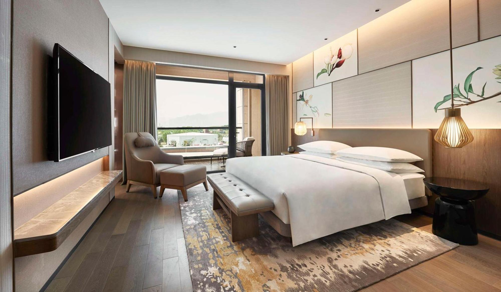 Отель Hyatt Regency Beijing Shiyuan Yanqing Экстерьер фото